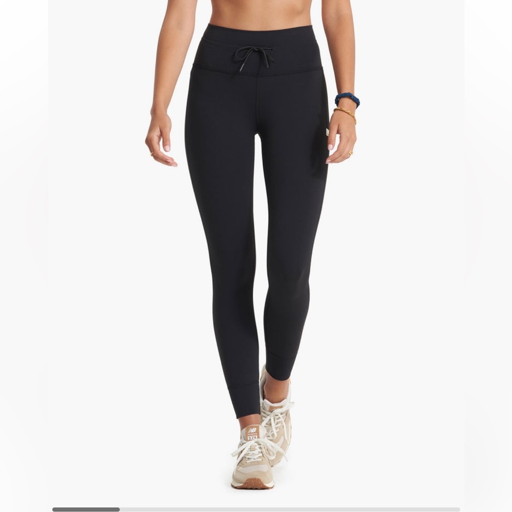 Vuori Black Leggings